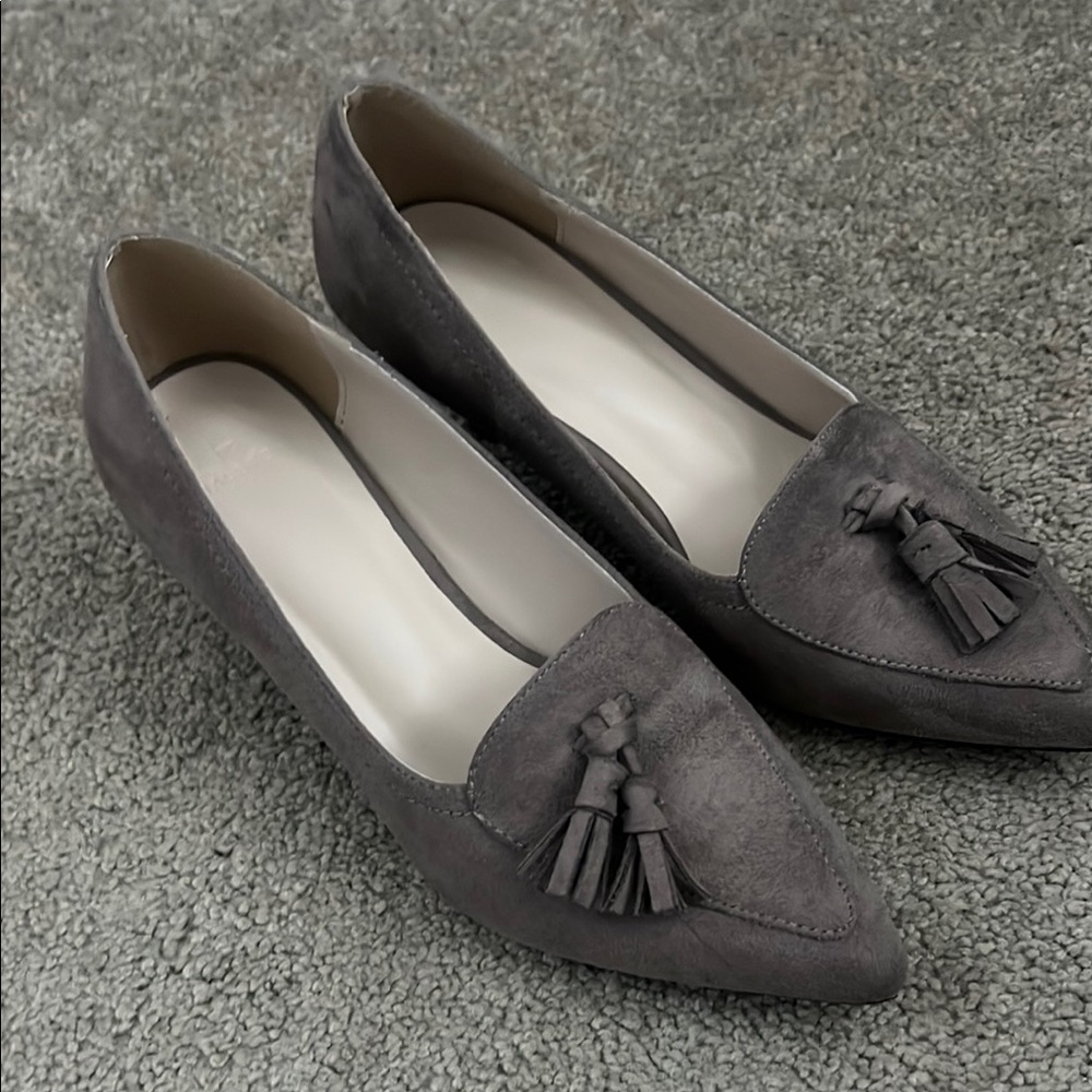 Halston Heritage Gray Tassel Flats